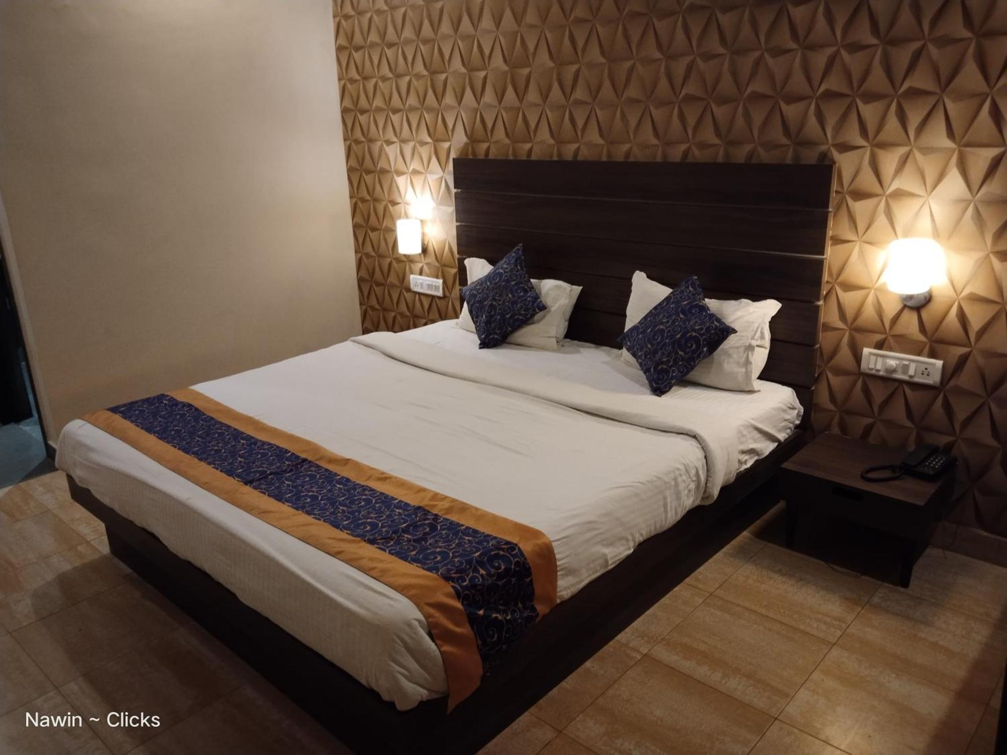 Redfox Hotel- Aminjikarai Chennai Dış mekan fotoğraf