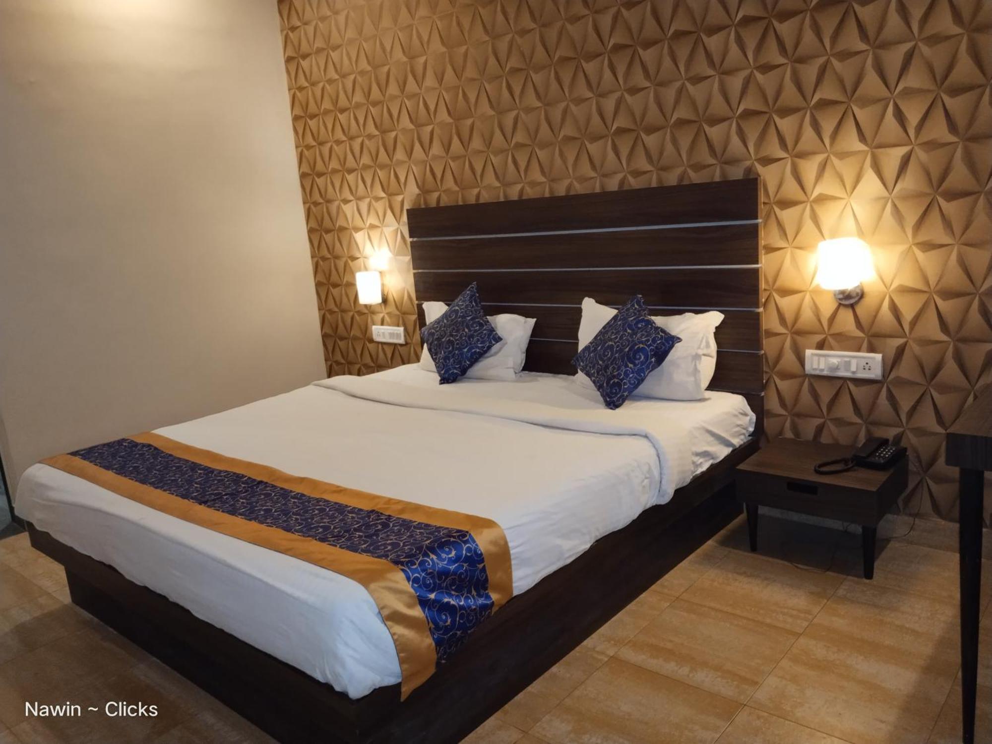 Redfox Hotel- Aminjikarai Chennai Dış mekan fotoğraf